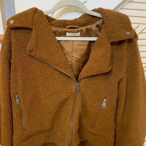 Max Studio Faux Shearling Zip Moto Jacket - Picture 7 of 12